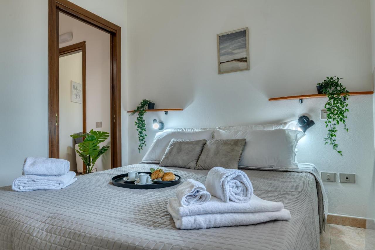 Izzhome Escape 2 Villa San Pietro ภายนอก รูปภาพ